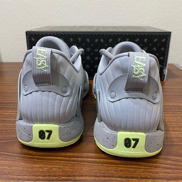 Nike KD 15 TB Wolf Grey Volt Lime DO9826-001 Men's Shoes Size 11.5 - Picture 5 of 5